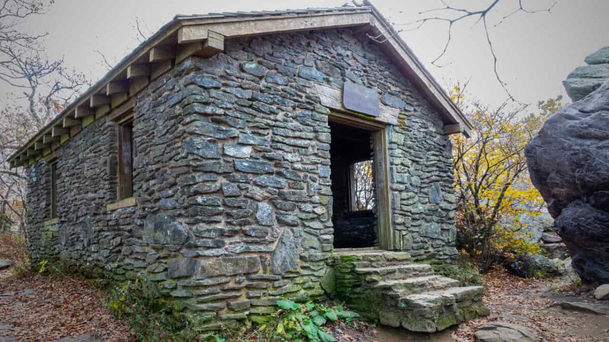 Appalachian Trail Blood Mountain Shelter